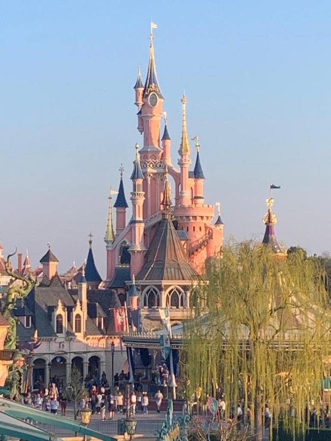 Studio Disneyland Paris Holidays モンテヴラン エクステリア 写真